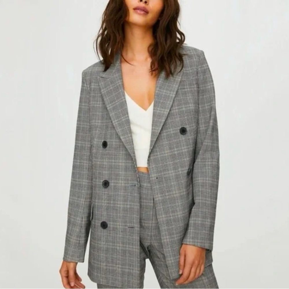 Aritzia Babaton Samuel blazer 00